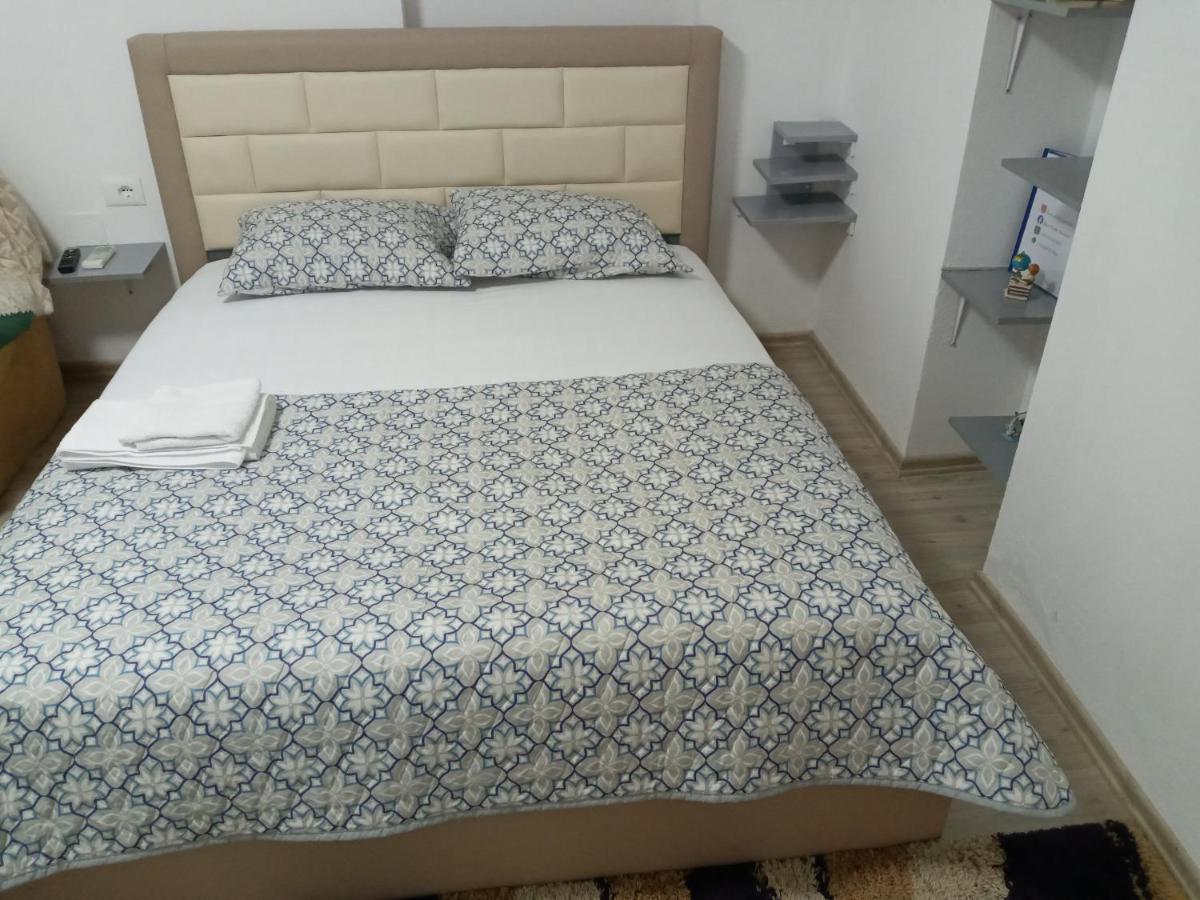 Klent Studio Apartment Pogradec Extérieur photo