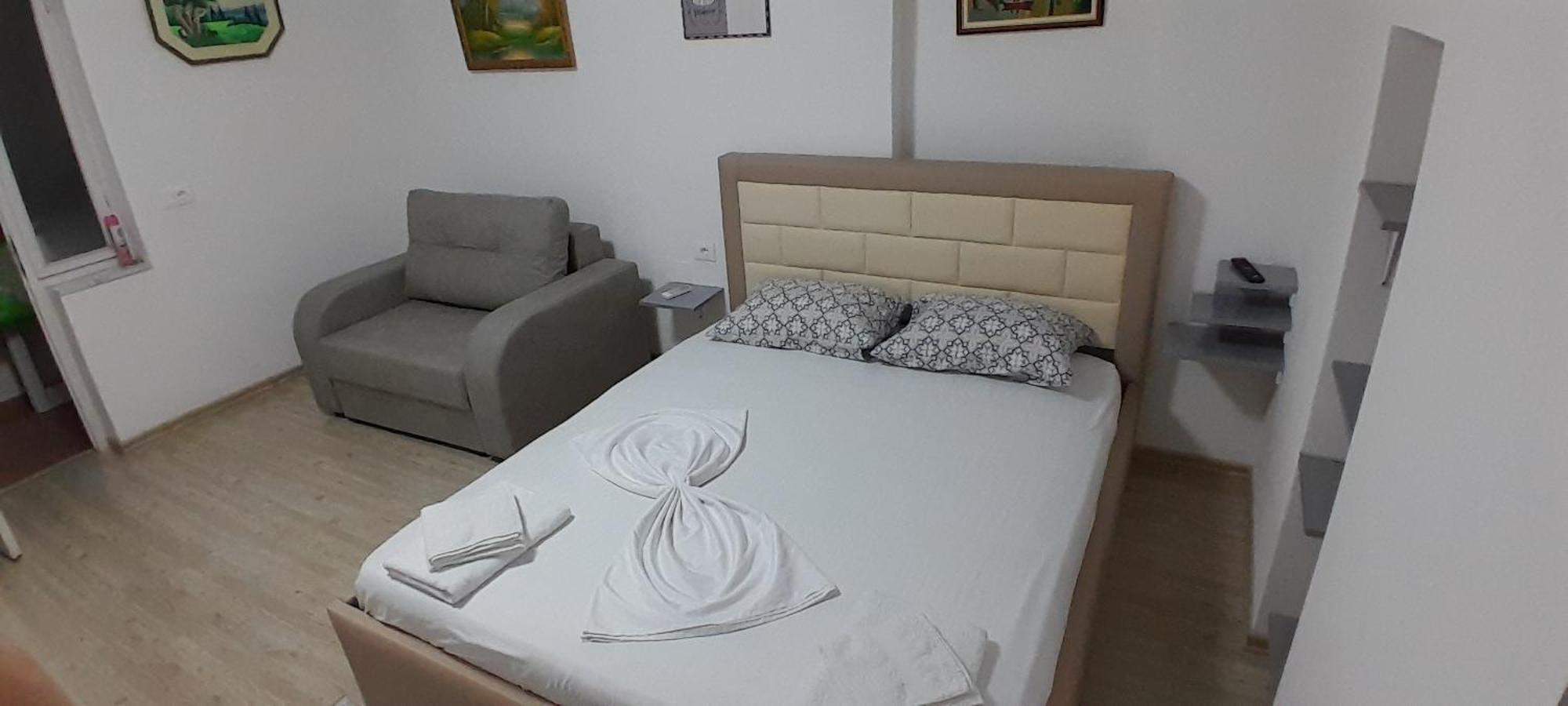 Klent Studio Apartment Pogradec Extérieur photo